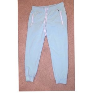 Fashionable sweatpants