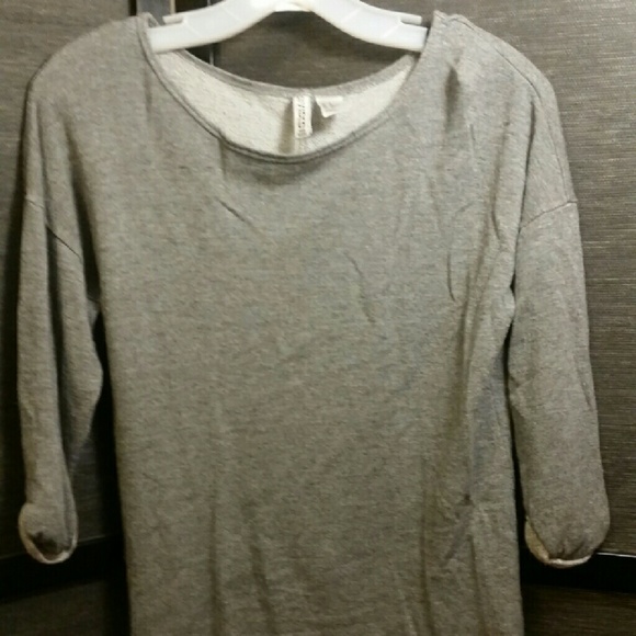 H&M Grey Sweatshirt