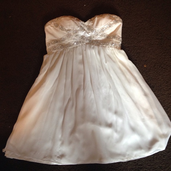 🎉SALE🎉Beautiful white dress