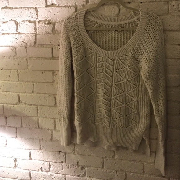 Off white sweater