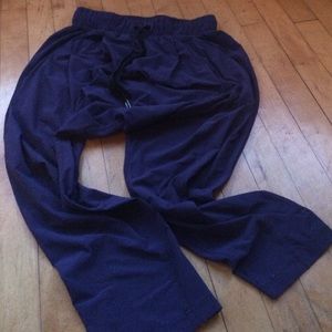 Lululemon yoga pants