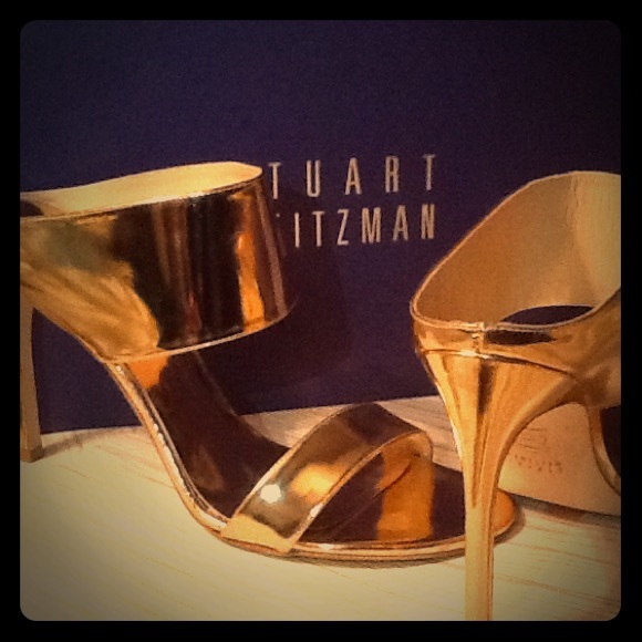 Designer Stuart weitzmann sandals HIGH END