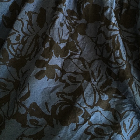 Peasant Style Floral Tank - Picture 3 of 4
