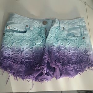 High-waisted ombre shorts