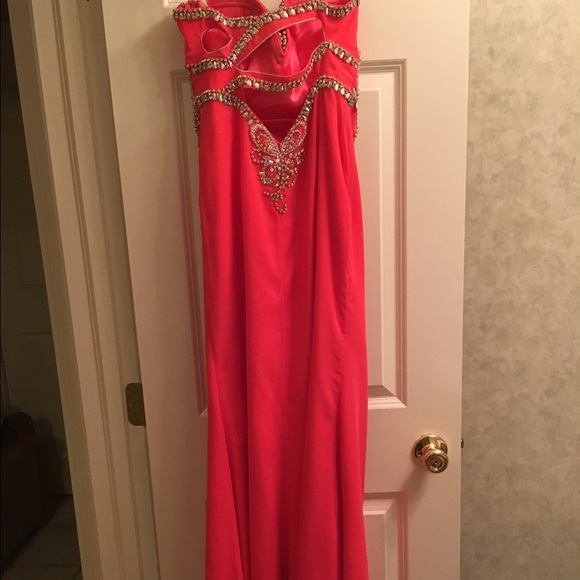 Prom Dress - Picture 3 of 3