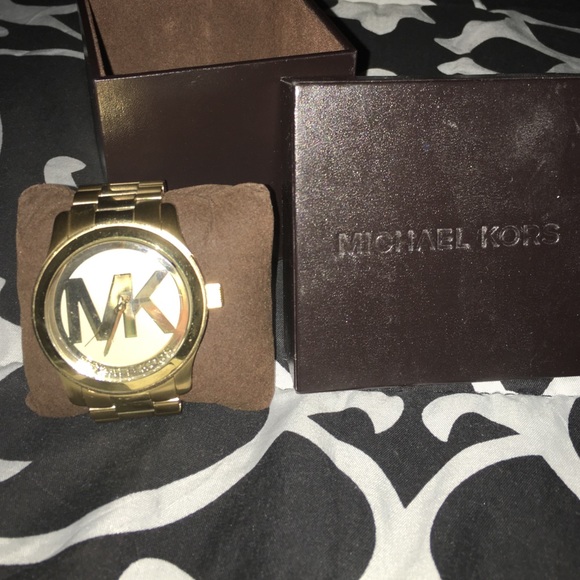 Mk watch