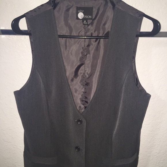 Vest - Picture 1 of 2
