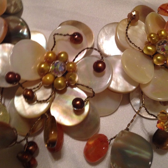 Necklace - Picture 2 of 4