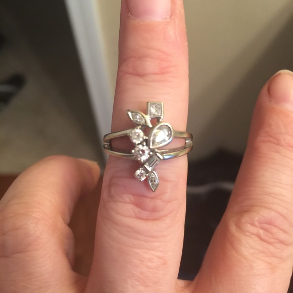 Authentic Diamond Ring - image 2