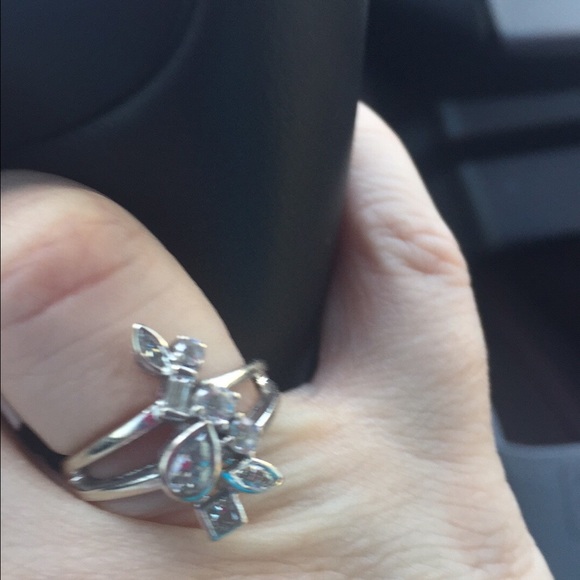 Authentic Diamond Ring - image 4