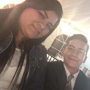 Meet your Posher, Perla