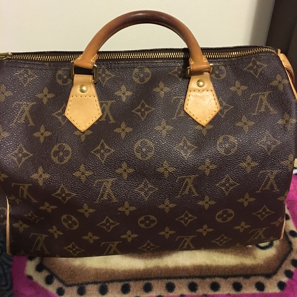 SOLD! LV monogram Speedy - Picture 3 of 4