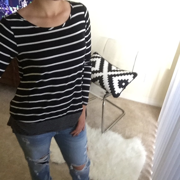 BCBGmaxazria stripped long sleeve tee