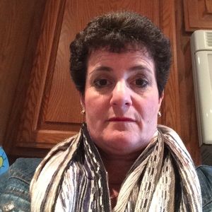 Meet your Posher, Pam