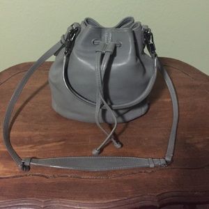 Elizabeth and James Mini Cynnie bucket purse