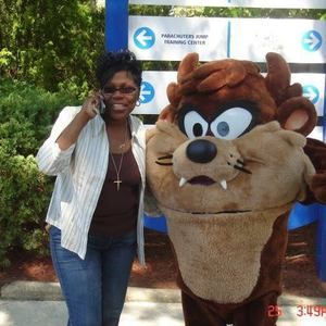 Meet your Posher, Helen