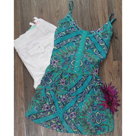 Gorgeous Paisley & Floral Pattern Tank Top - Picture 5 of 7
