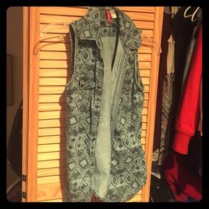 H&M button up tank