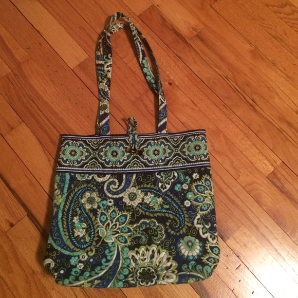 Vera Bradley tote bag