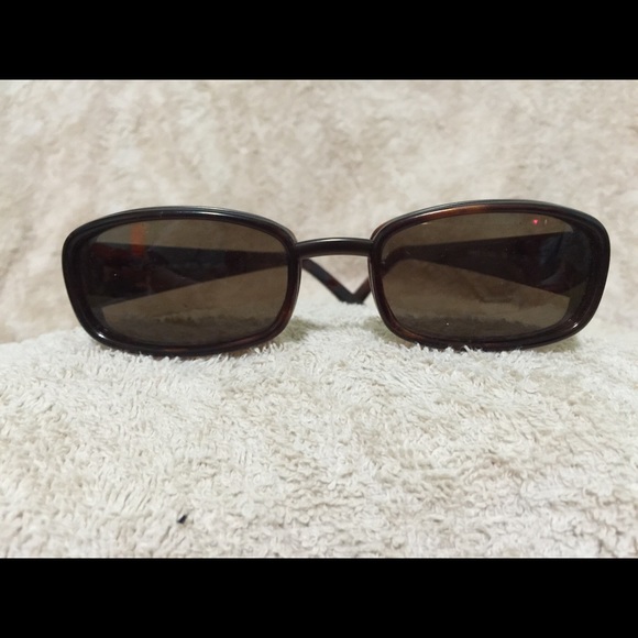 Calvin Klein sunglasses - Picture 1 of 4