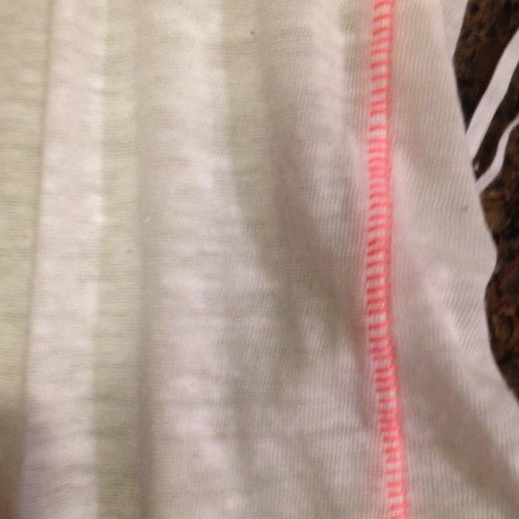 Tank top! - Picture 4 of 4