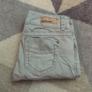 Khaki skinny jeans