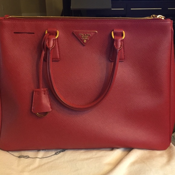Prada large saffiano Lux double zip tote - Picture 1 of 5