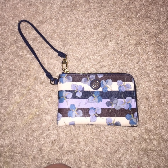 Tory butch wristlet Wallet