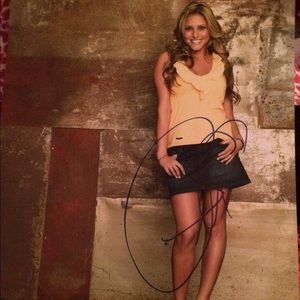 Authentic Cassie Scerbo 8x10 autograph