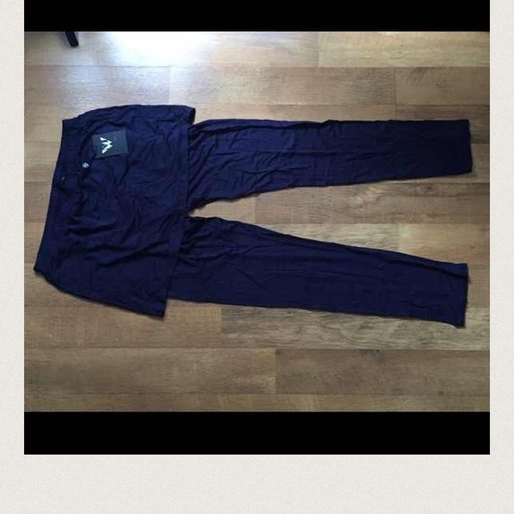 Olive, black and navy skirted leggings