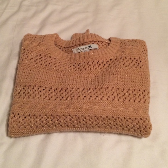 Forever 21 Sweater with hint of sparkle⚡️