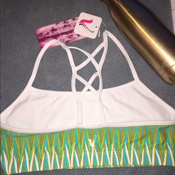 🕉 Valleau Apparel Ariel Sports Bra 🕉 - Picture 3 of 4
