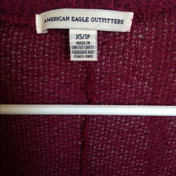 ⚠️ SOLD ⚠️ AEO Cardigan - Picture 2 of 3