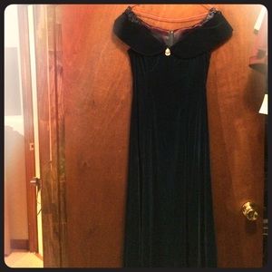 Off shoulder blue velvet formal dress