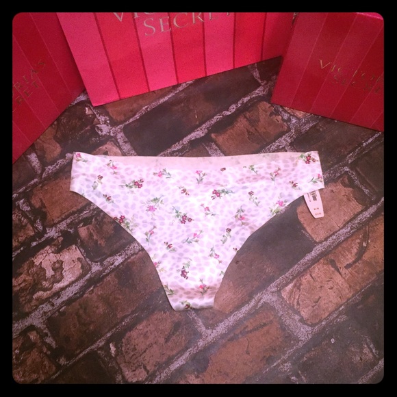 Body by Victoria Sexy Satin Thong