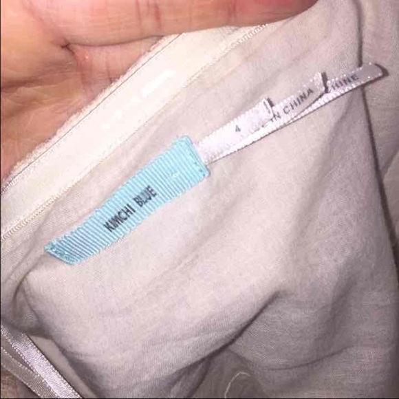 Laced short Strapless dress - Picture 3 of 3