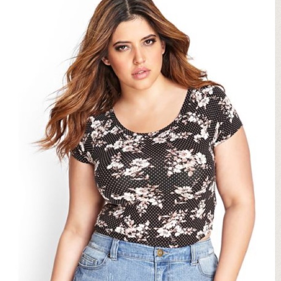 Forever 21 Tops - Forever 21 Floral and dot print knit crop top