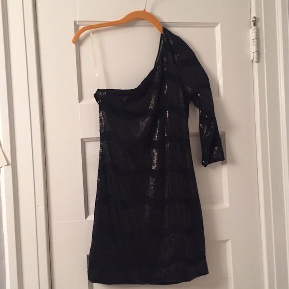 Black sequin dress