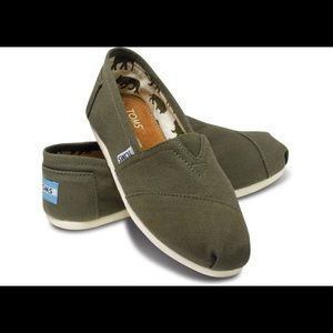 Classic Olive Women's TOMS