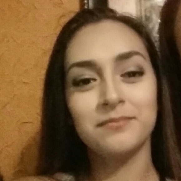 Meet your Posher, Fernanda