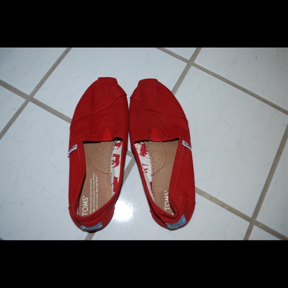 Red toms