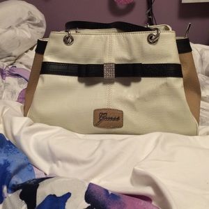 GUESS Leopard Bow-tie Purse