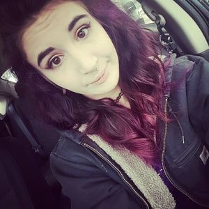 Meet your Posher, Veronica