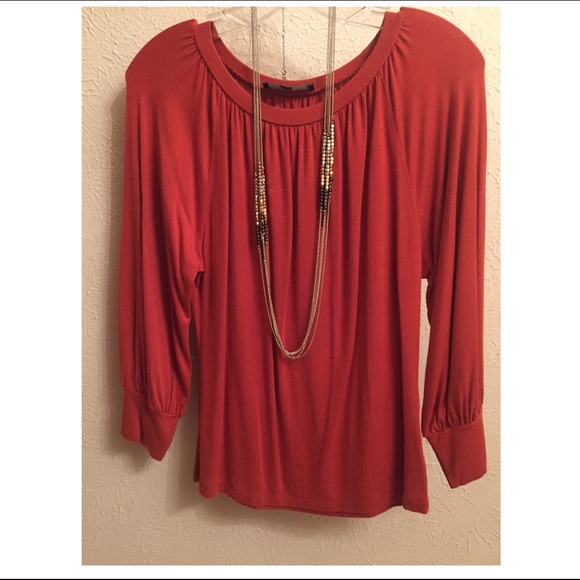 Caped Sleeve Top 🌰