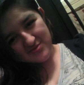 Meet your Posher, Candi