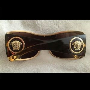 New Authentic Versace Sunglasses 2129B