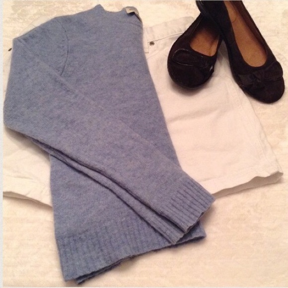 Eddie Bauer Soft Merino Wool Sweater - Picture 2 of 4