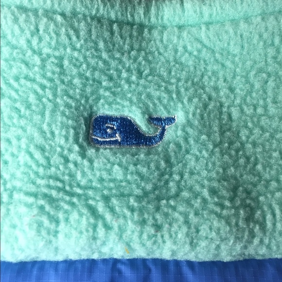 Real Vinyard Vines Fleece - Picture 4 of 4