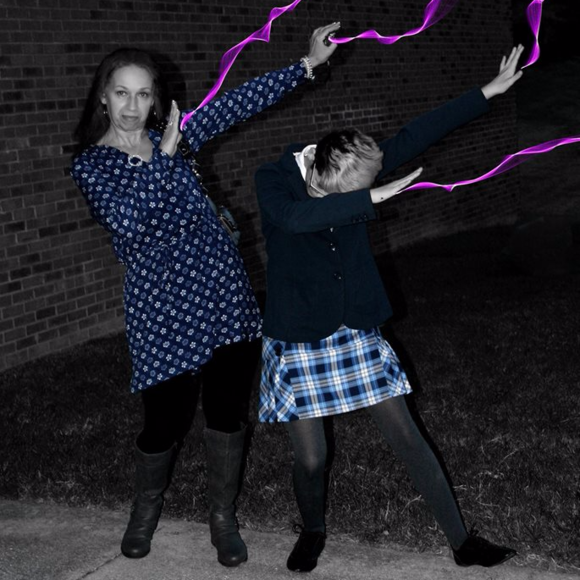 ~Handmade Designs~ Meet your Posher, Serena - Picture 3 of 8