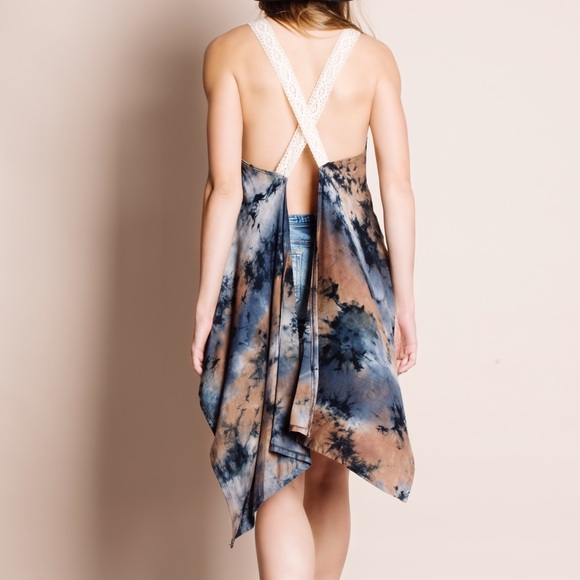 1 HOUR SALE ❤️ Tie Dye Tank Top - Picture 3 of 4